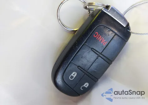 2015 Jeep Grand Cherokee Laredo из США, поврежденный, VIN 1C4RJEAG2FC944466